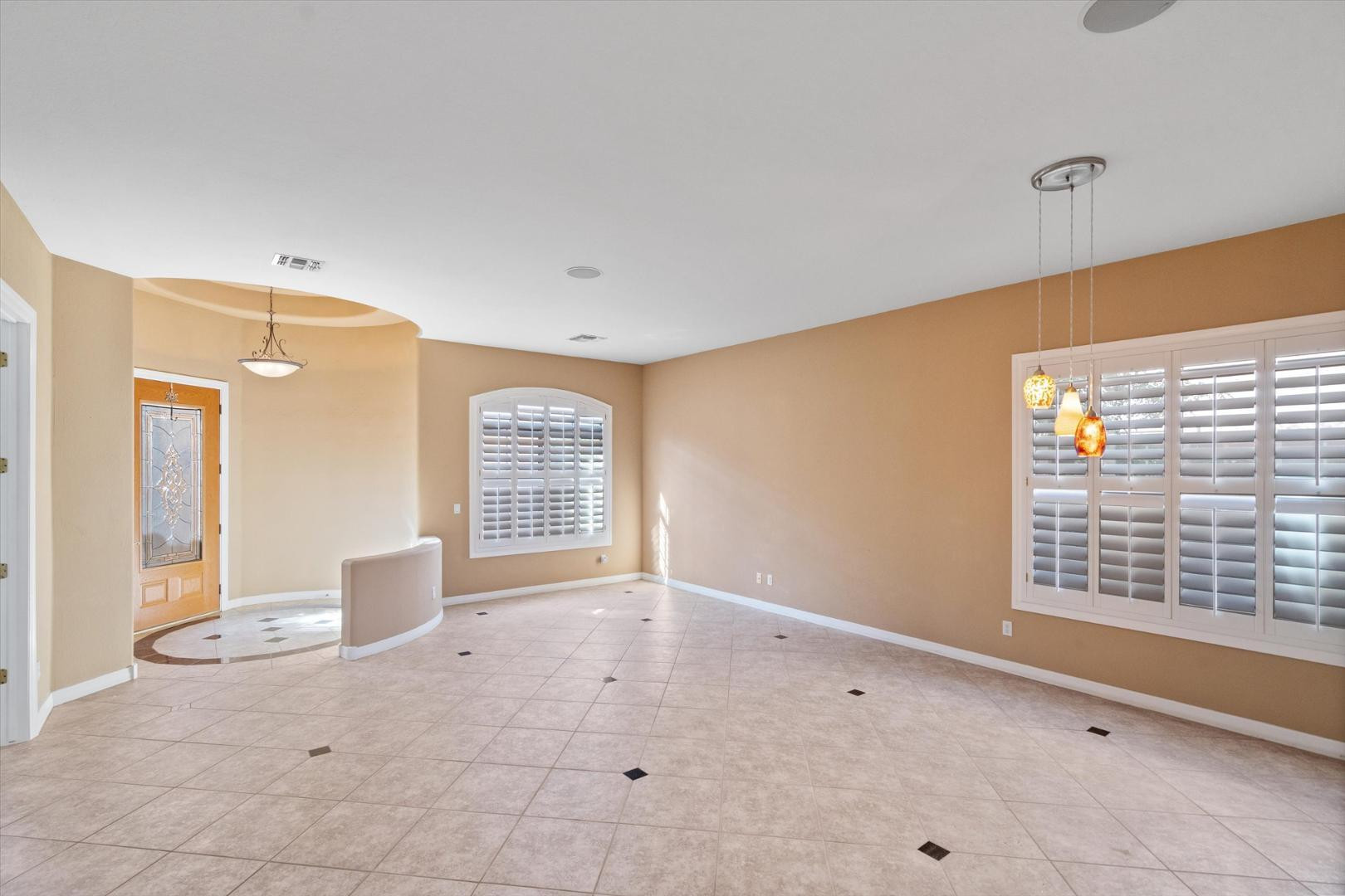 4136 E Pullman Road