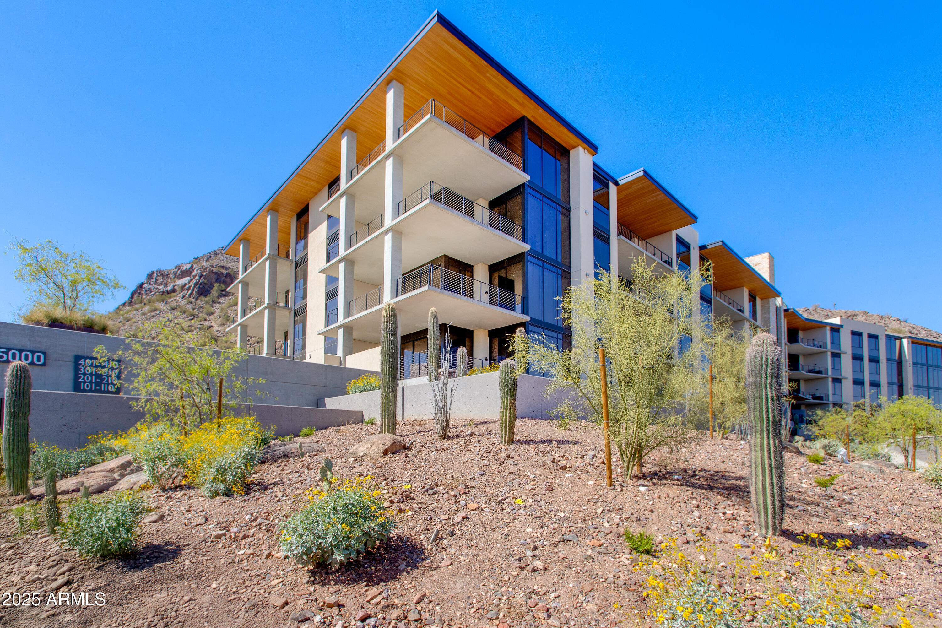 5000 N CAMELBACK RIDGE Drive 206