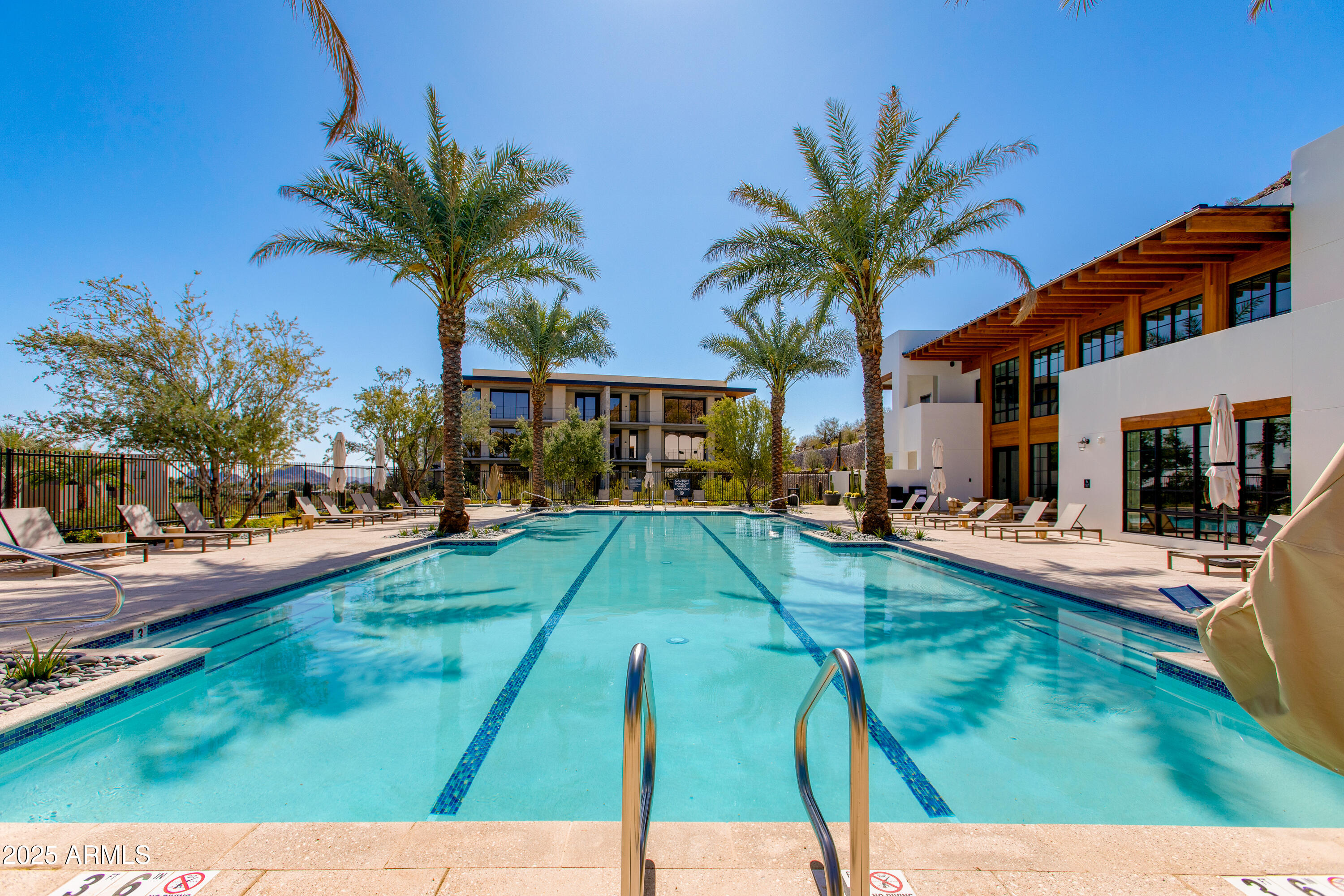 5000 N CAMELBACK RIDGE Drive 206