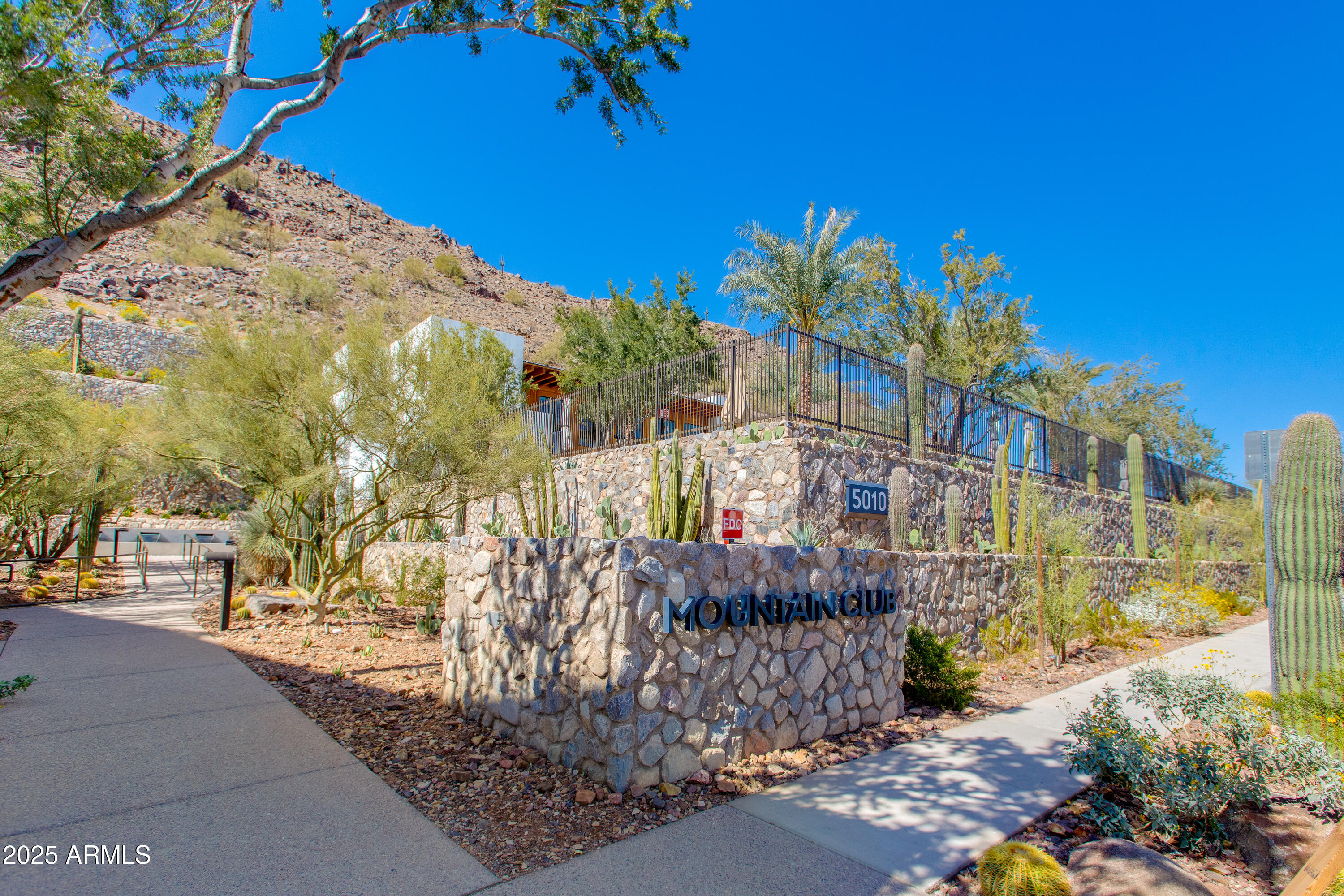 5000 N CAMELBACK RIDGE Drive 206