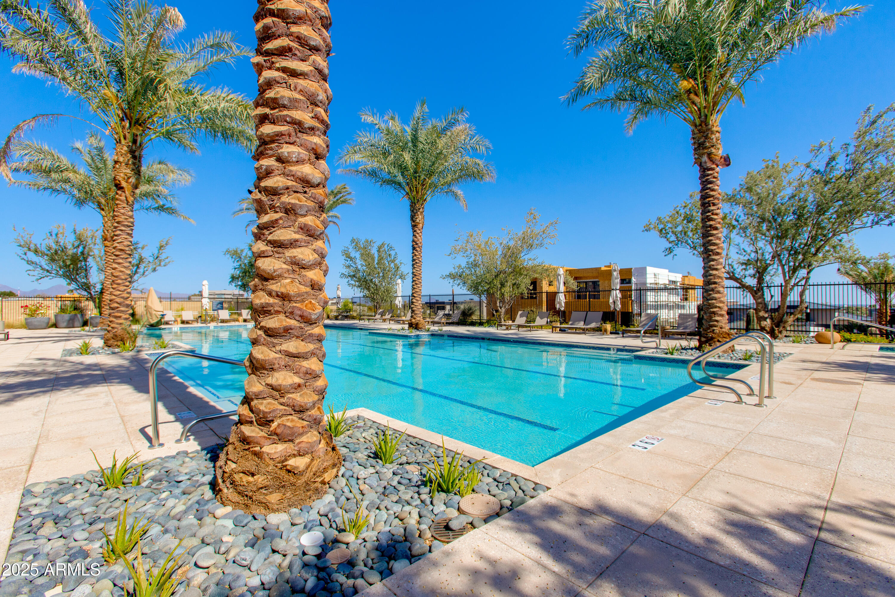 5000 N CAMELBACK RIDGE Drive 206