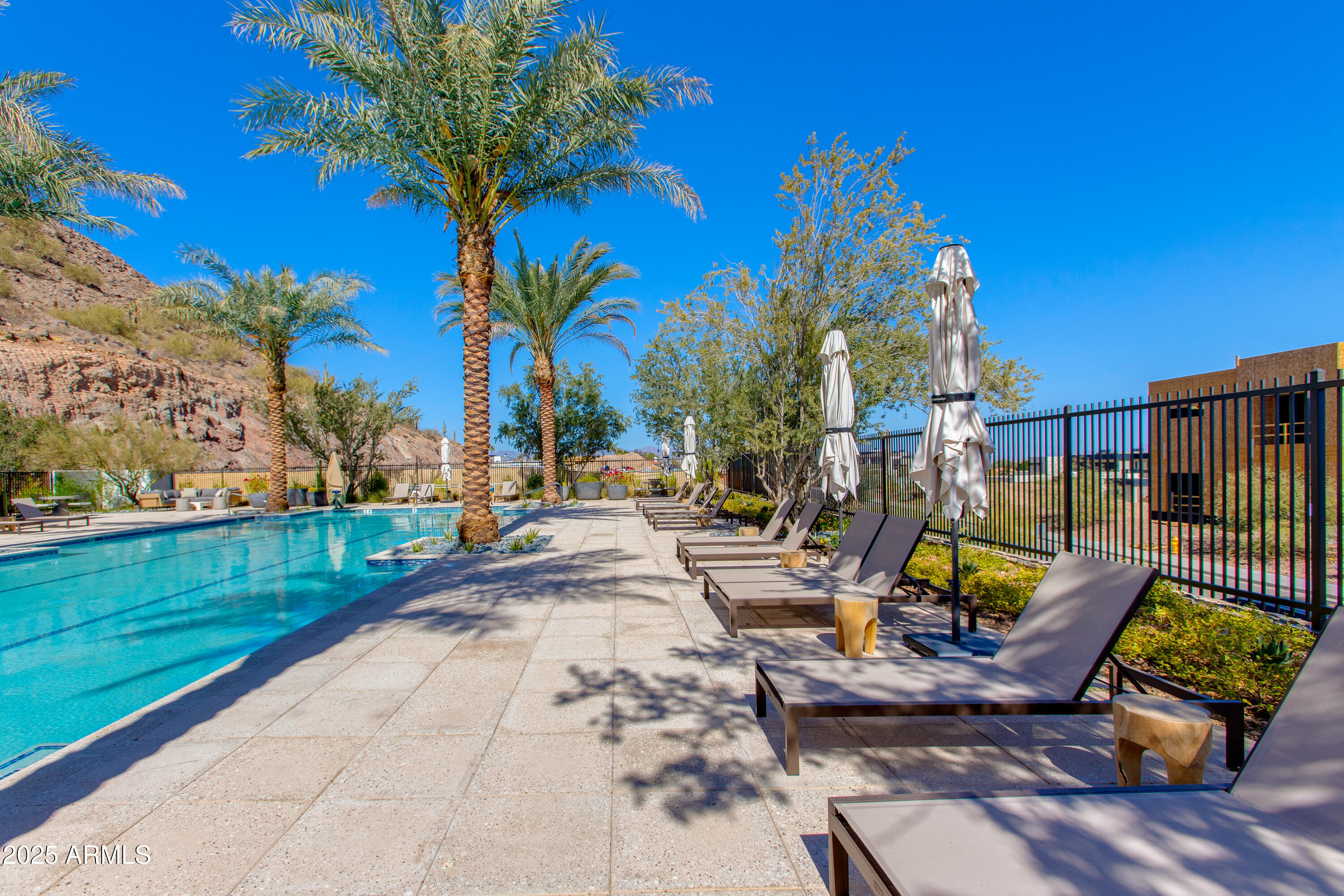 5000 N CAMELBACK RIDGE Drive 206