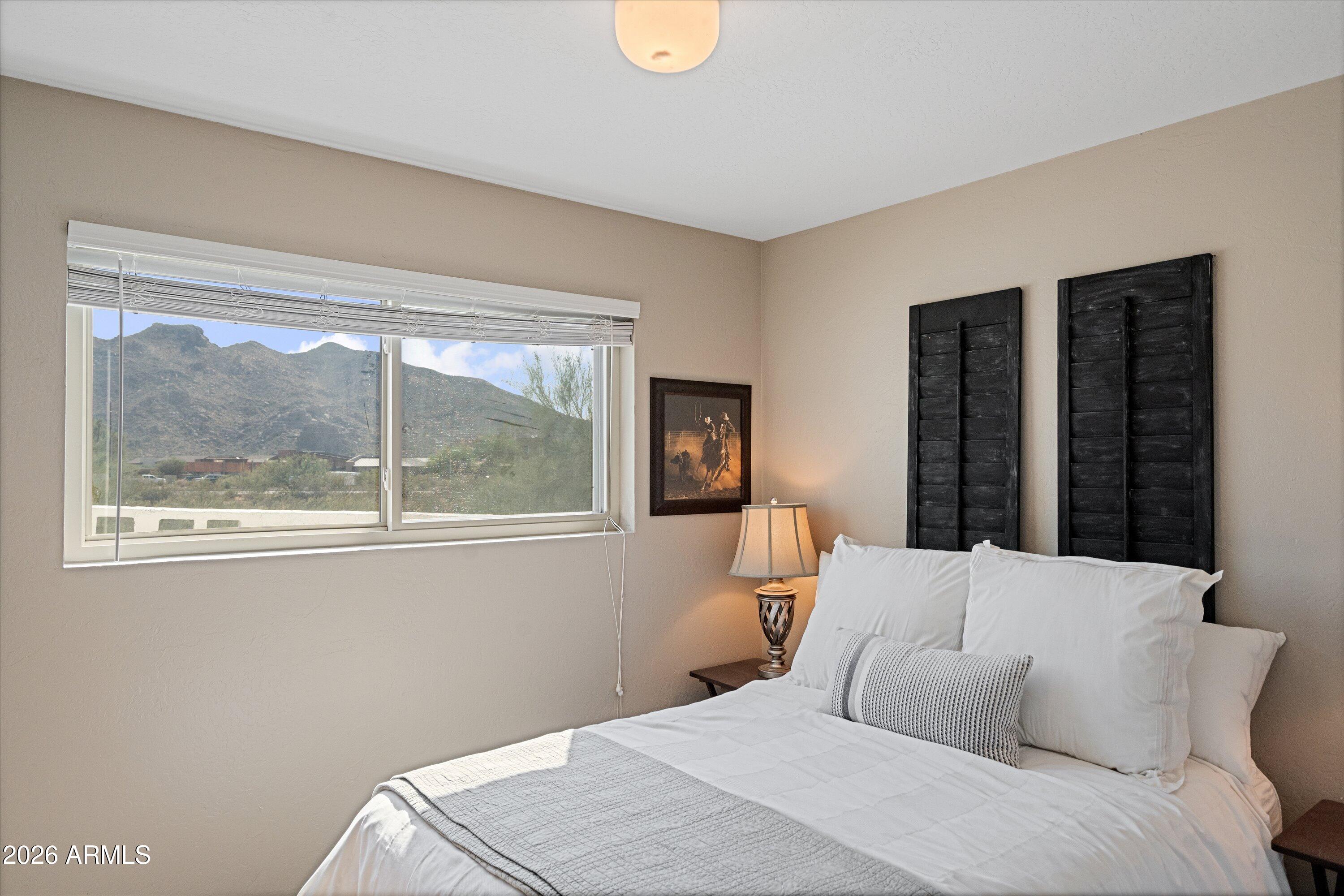 7501 E HAPPY HOLLOW Drive 5