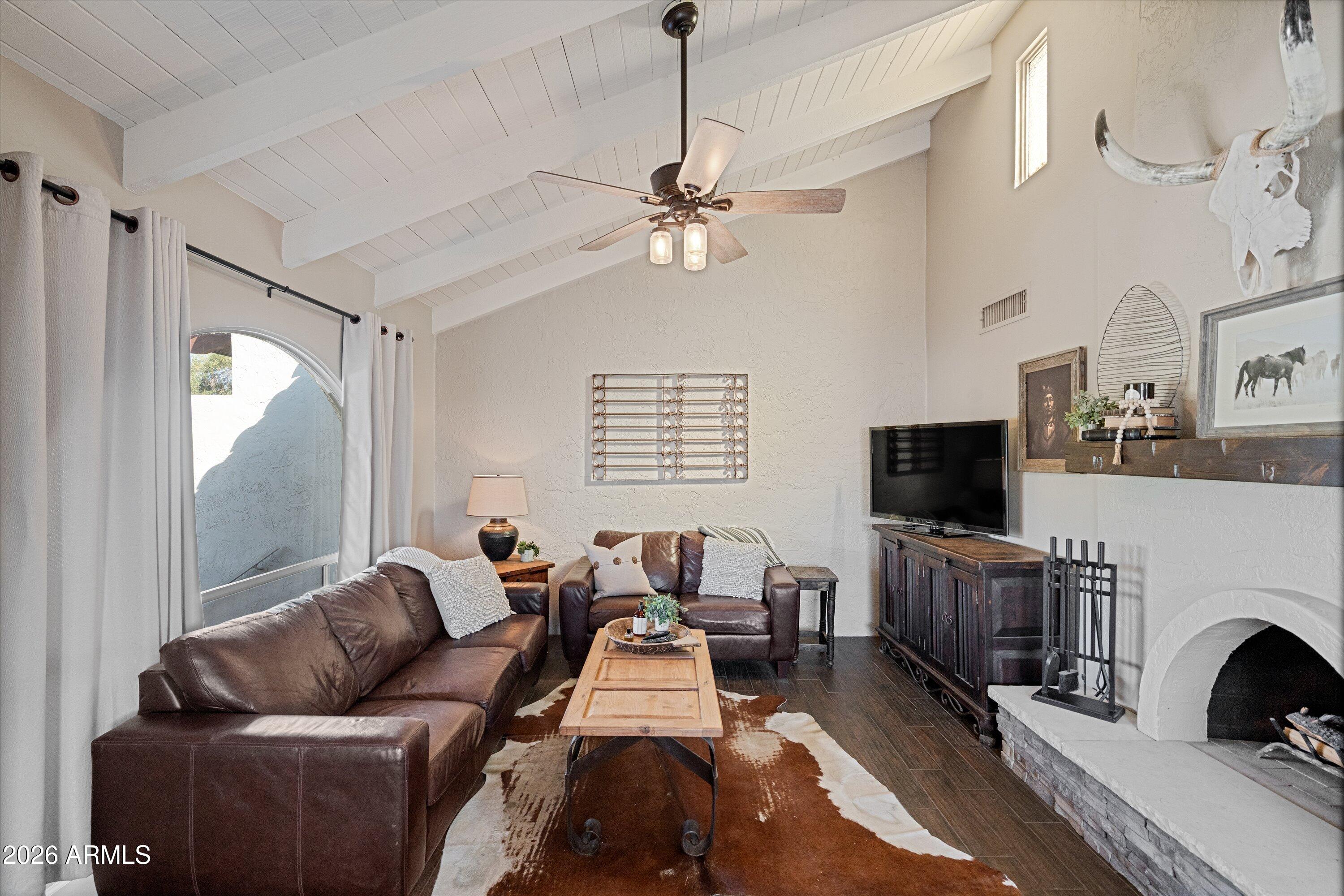 7501 E HAPPY HOLLOW Drive 5