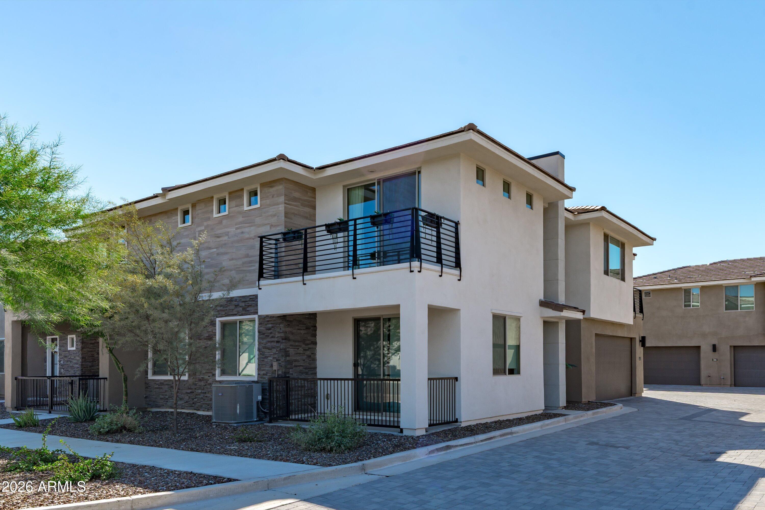 2121 W Sonoran Desert Drive 42