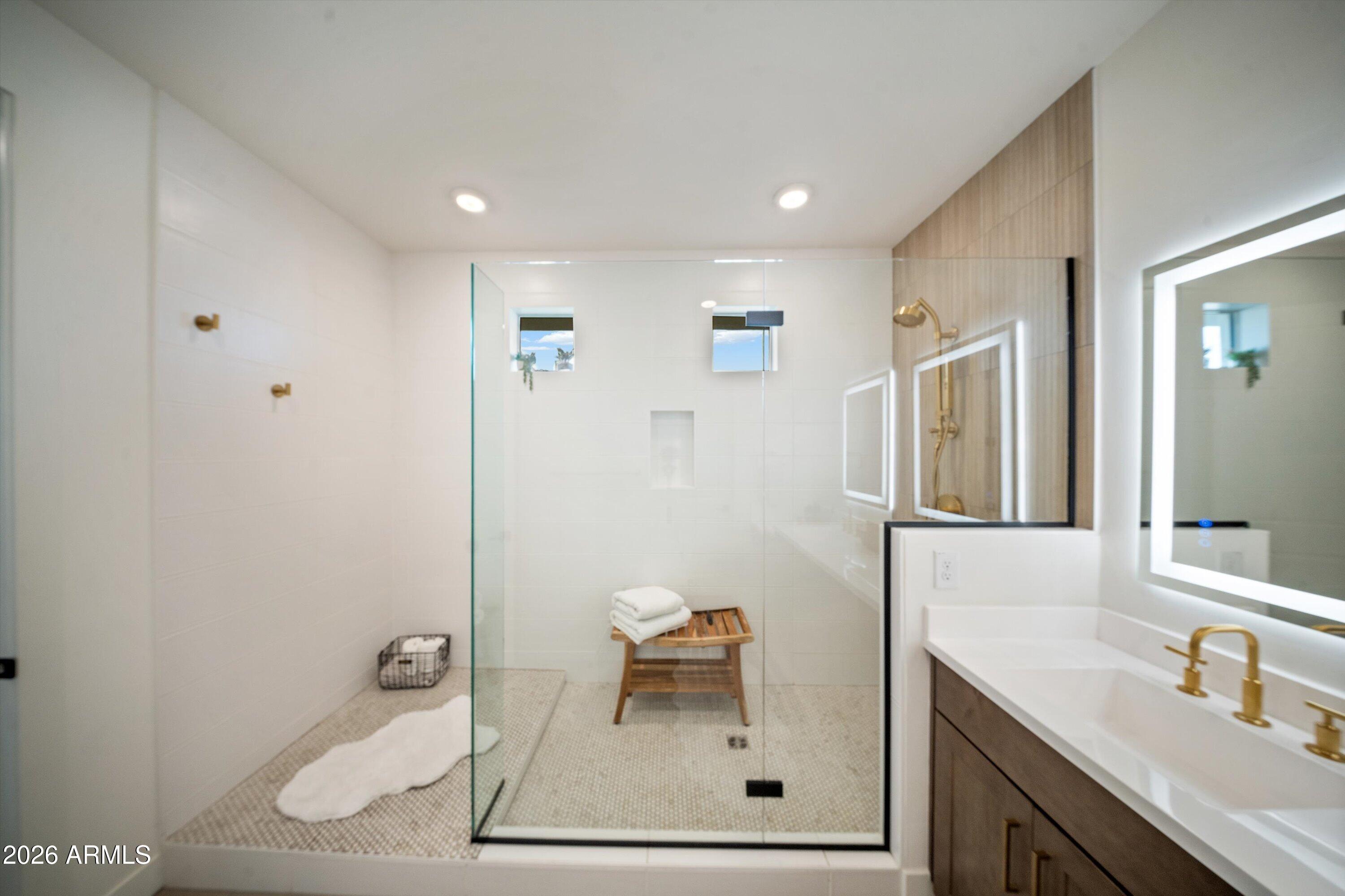2121 W Sonoran Desert Drive 42