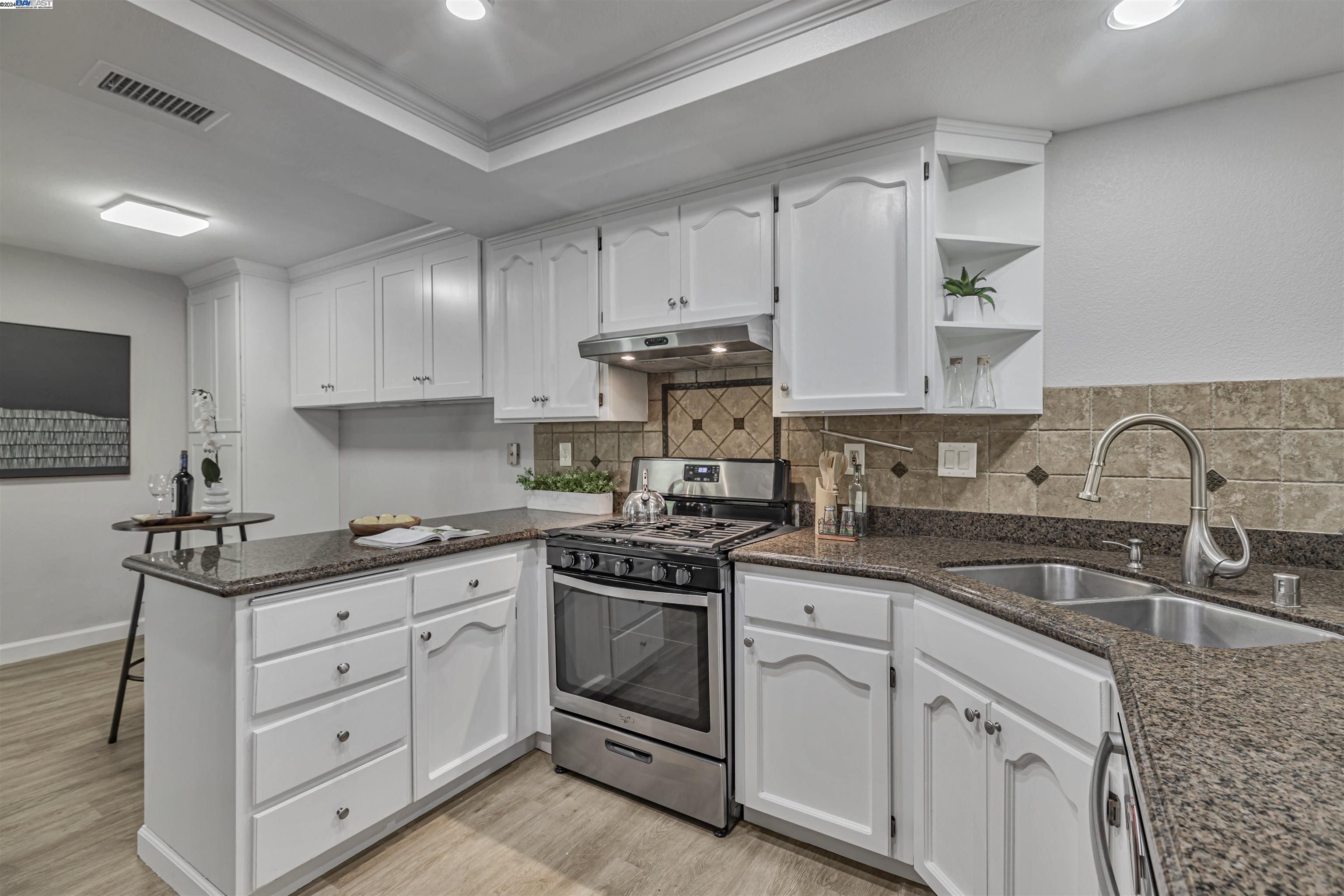 2072 Calle Mesa Alta