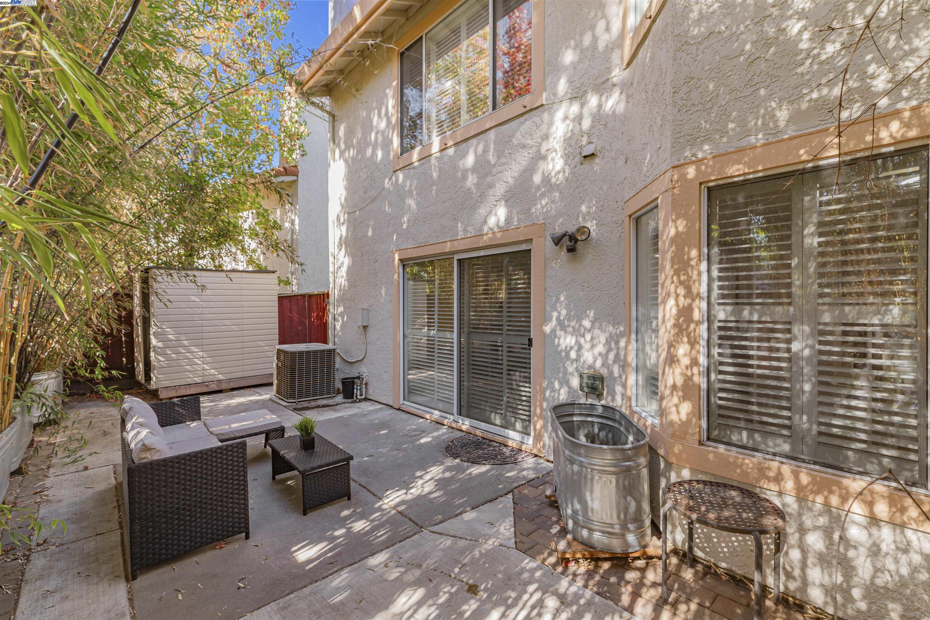 2072 Calle Mesa Alta