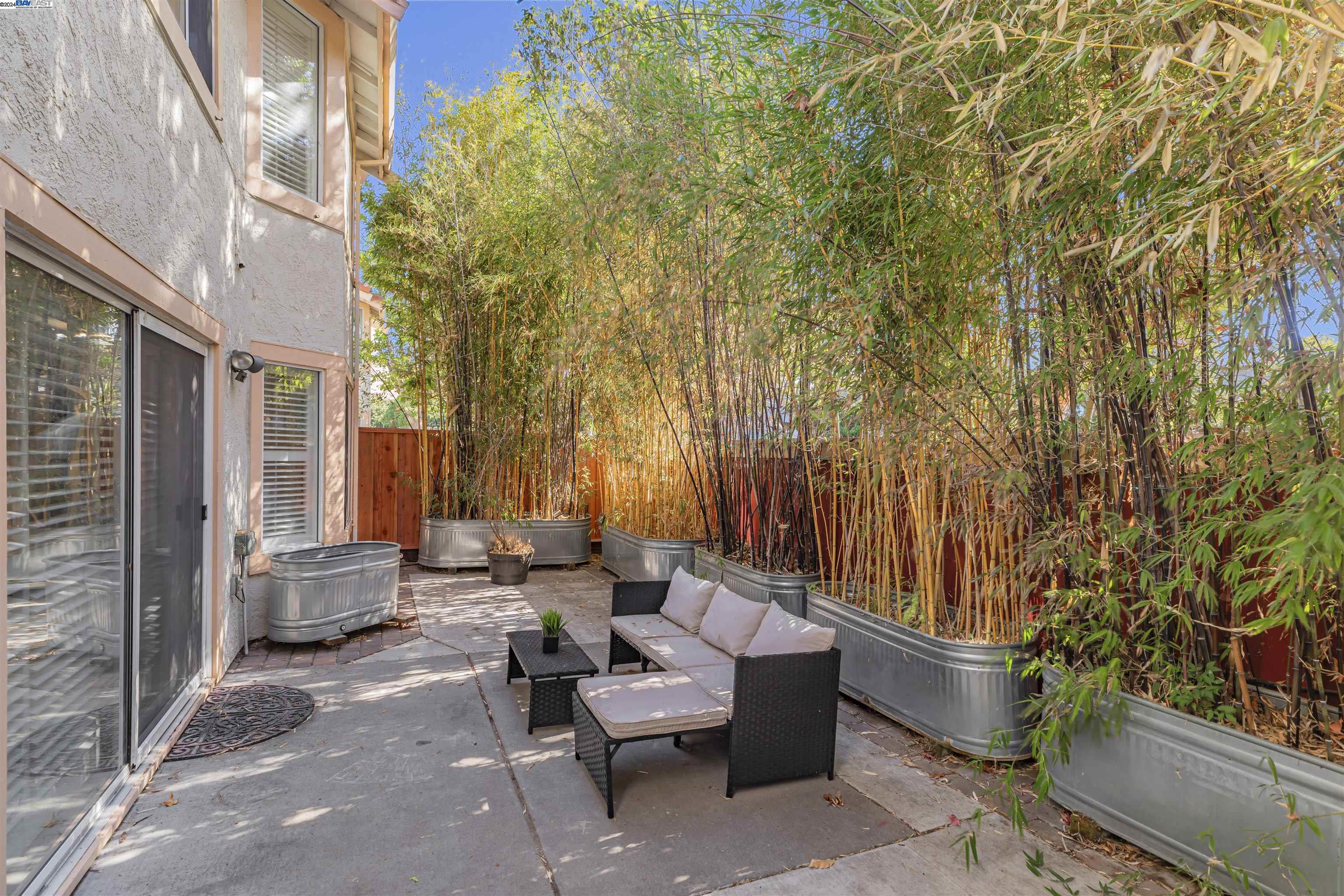 2072 Calle Mesa Alta