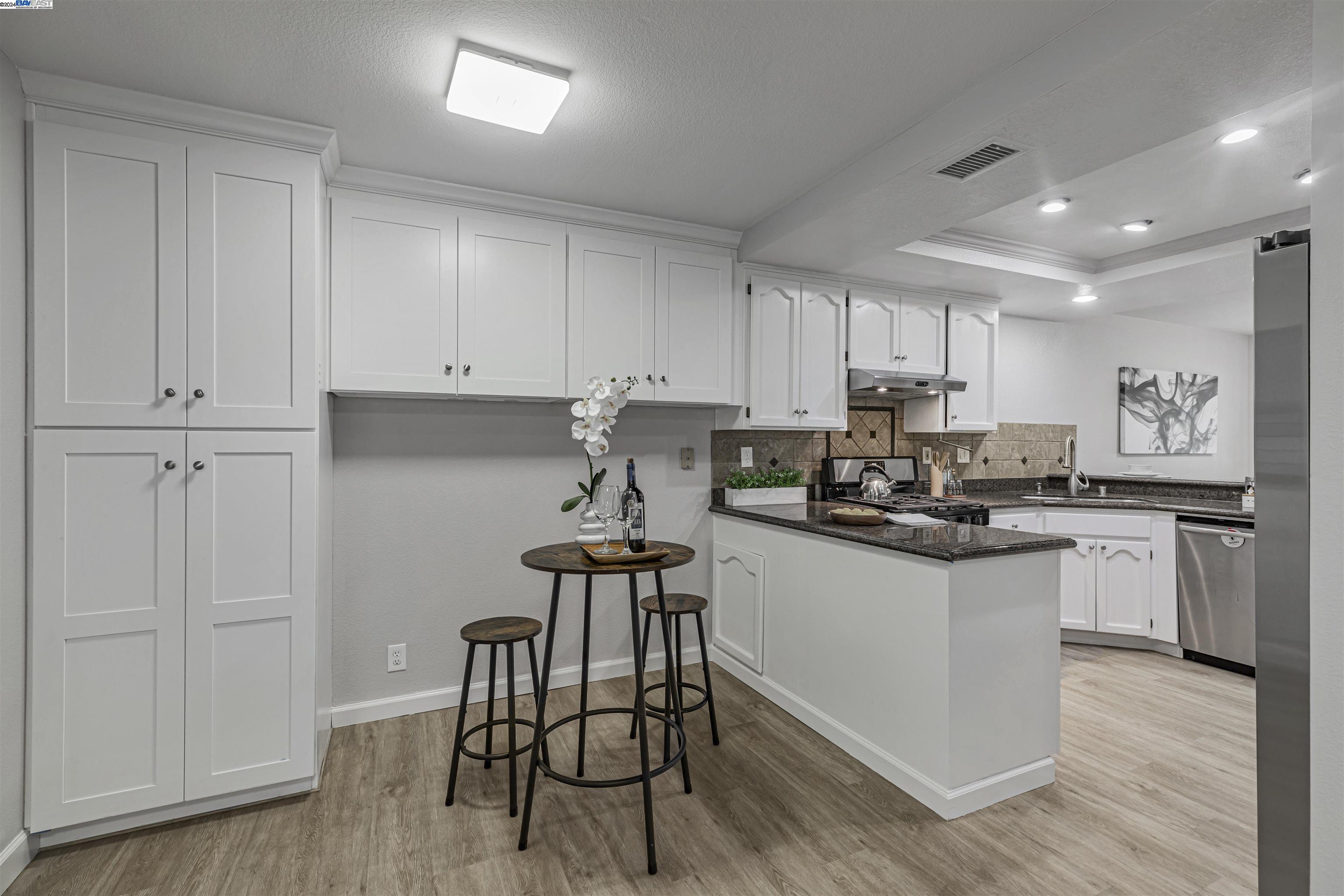 2072 Calle Mesa Alta