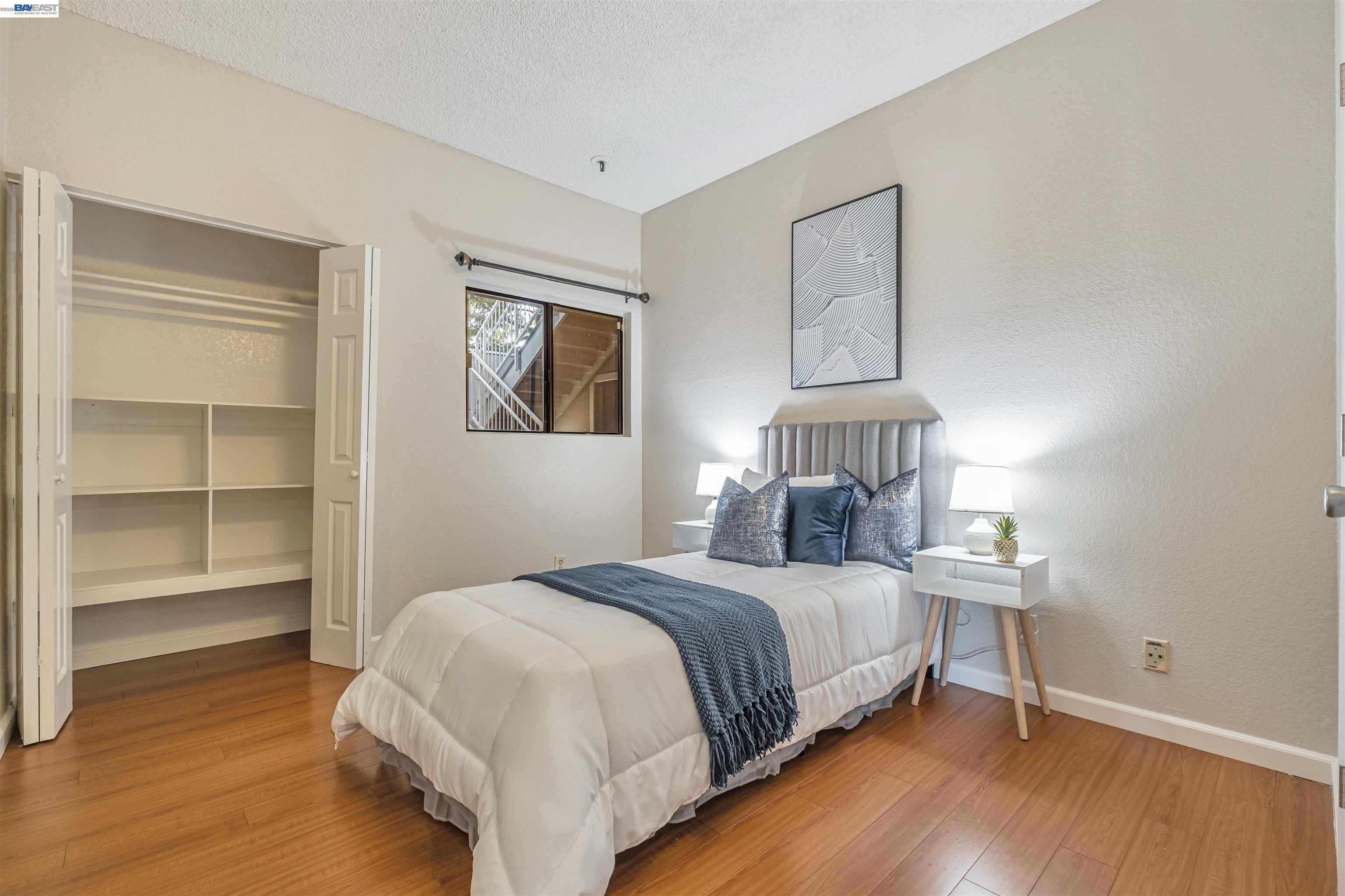 3402 Pinewood Ter # 211