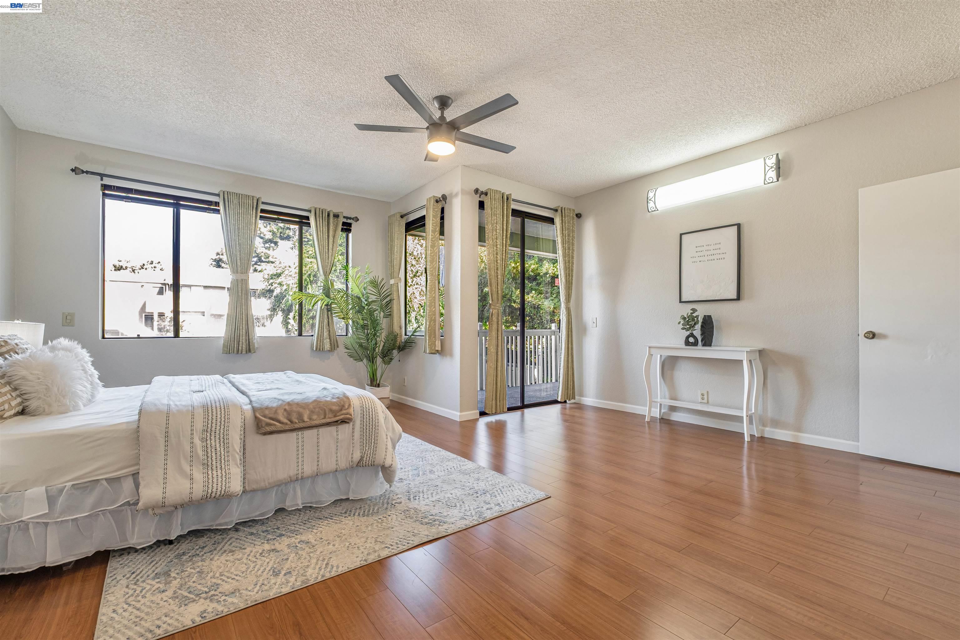 3402 Pinewood Ter # 211