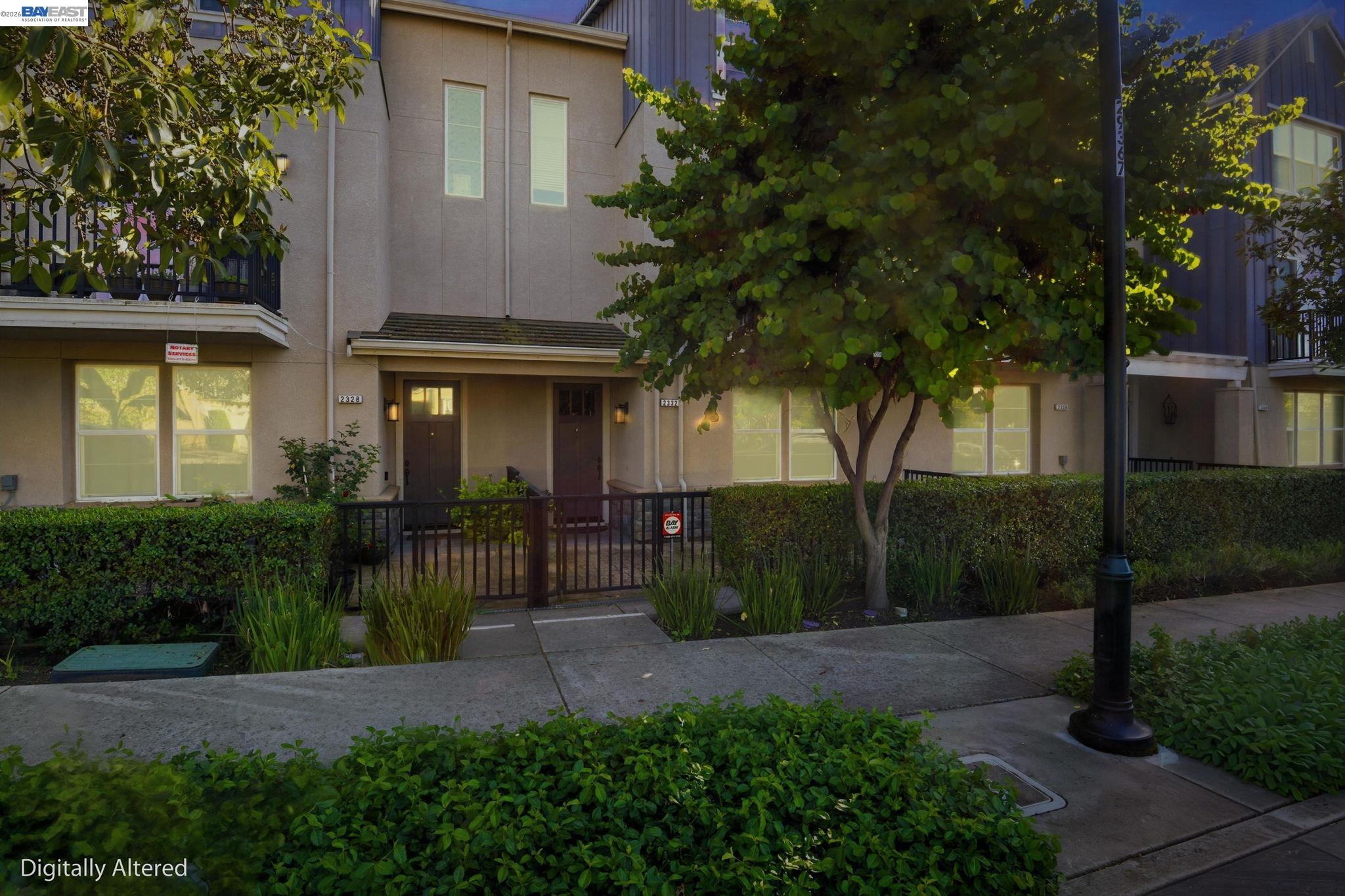 2332 Carbondale Way