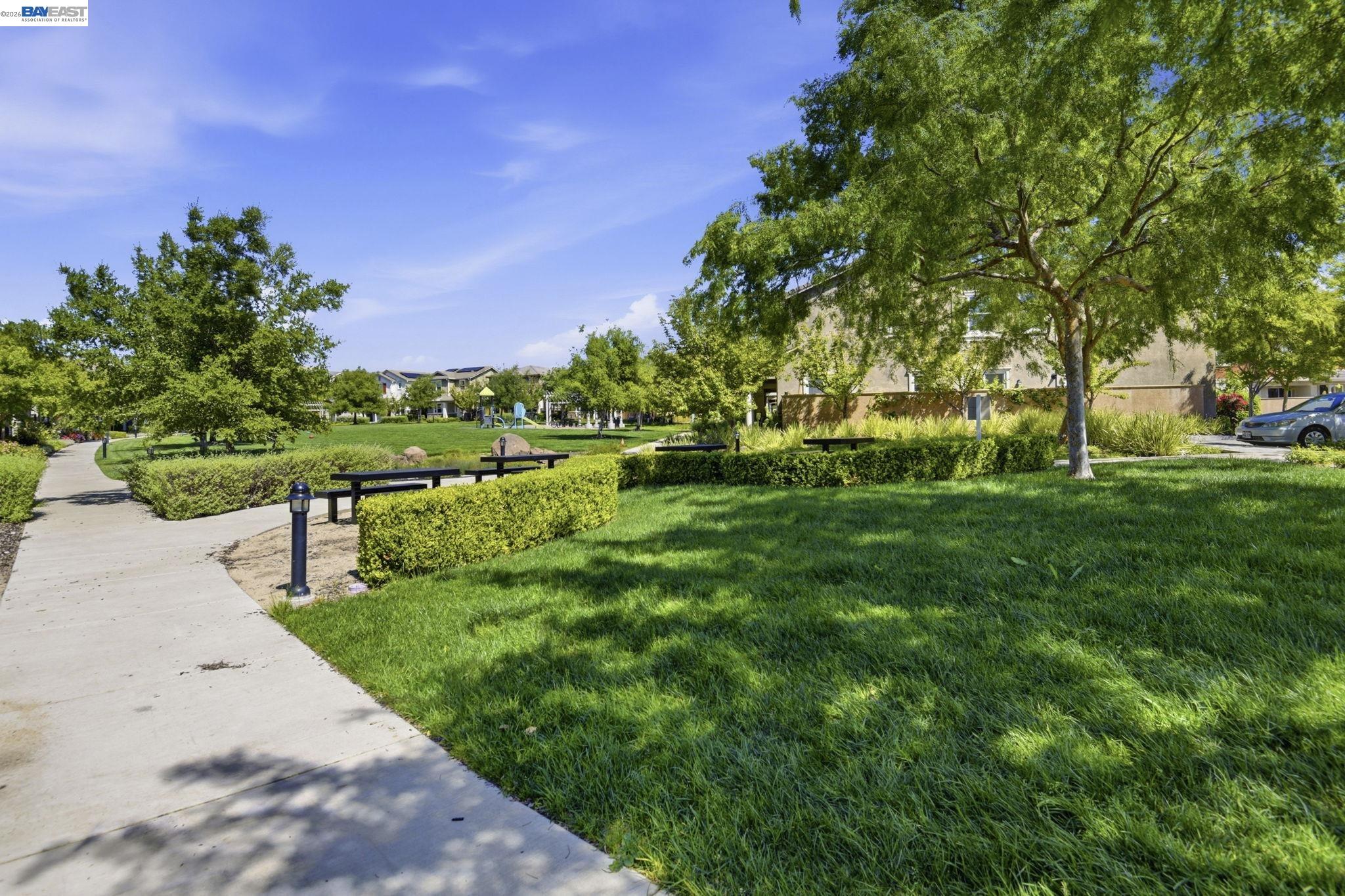 2332 Carbondale Way