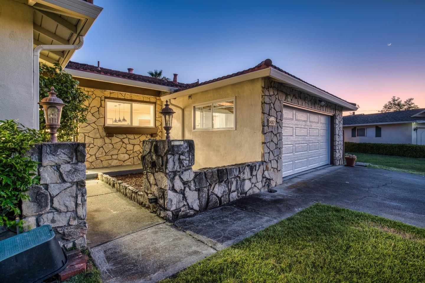 1417 Sierra Creek Way