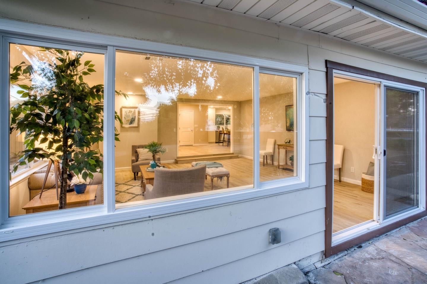 1417 Sierra Creek Way