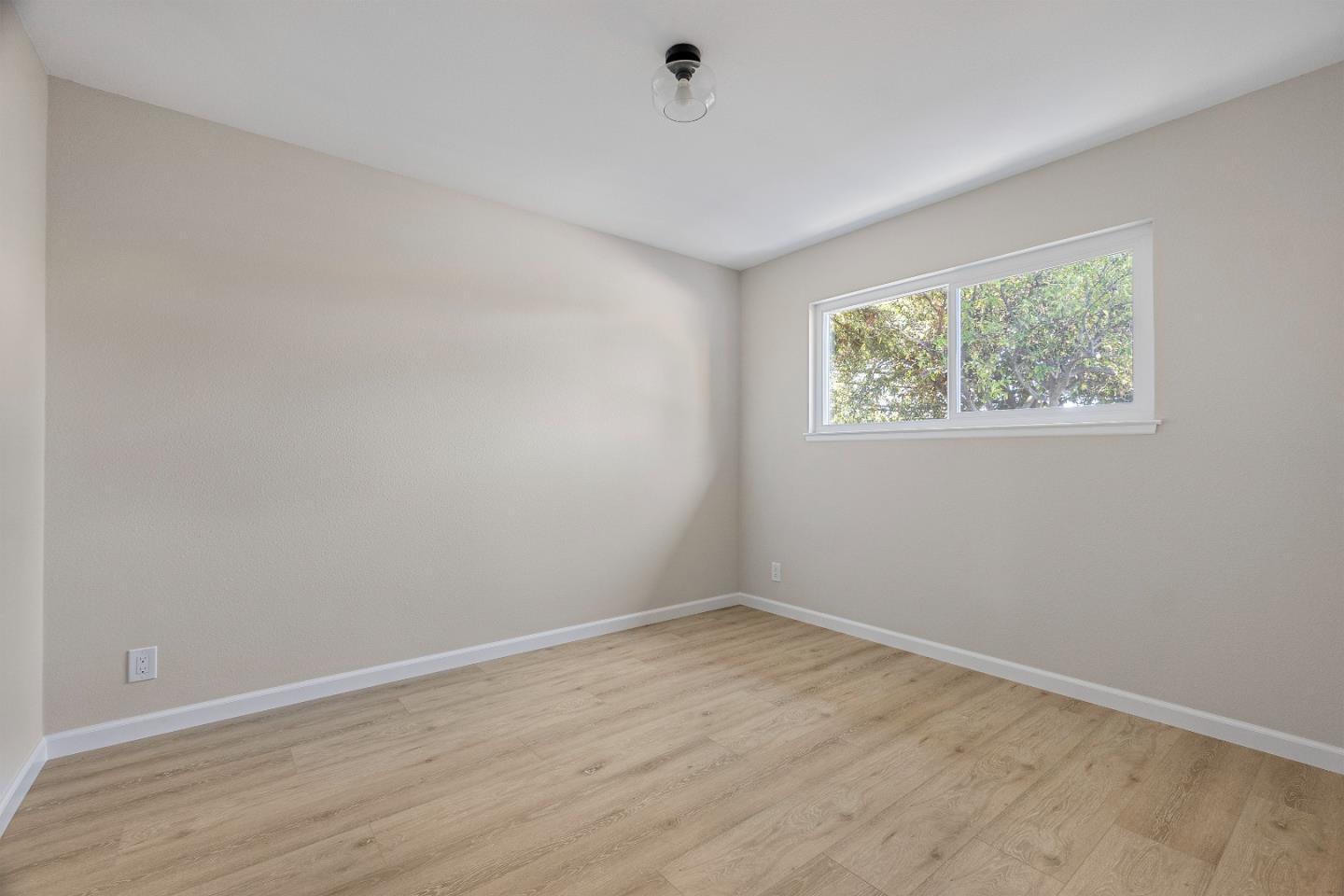 1417 Sierra Creek Way