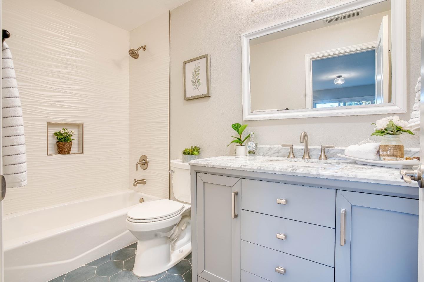 1417 Sierra Creek Way