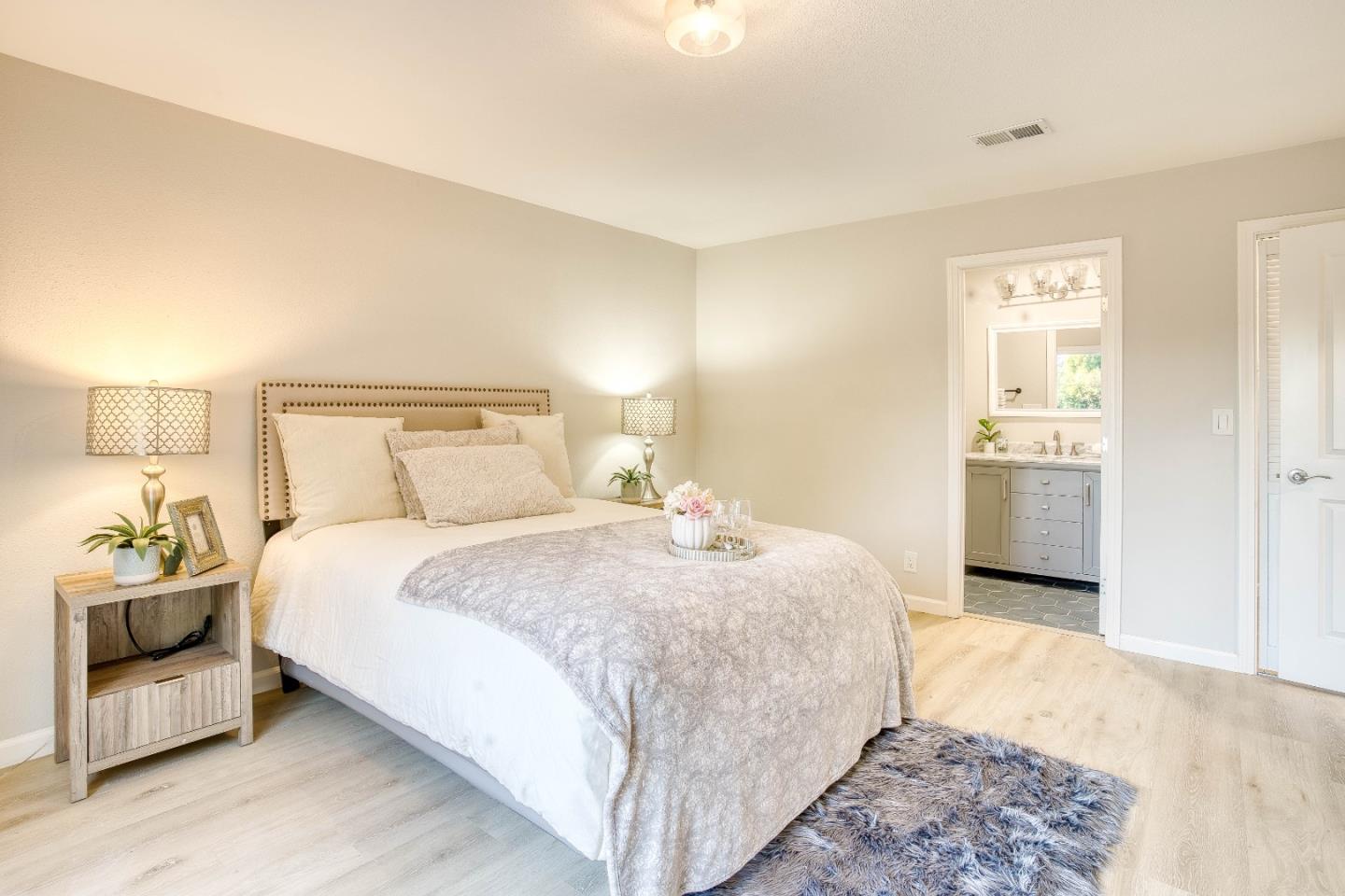 1417 Sierra Creek Way