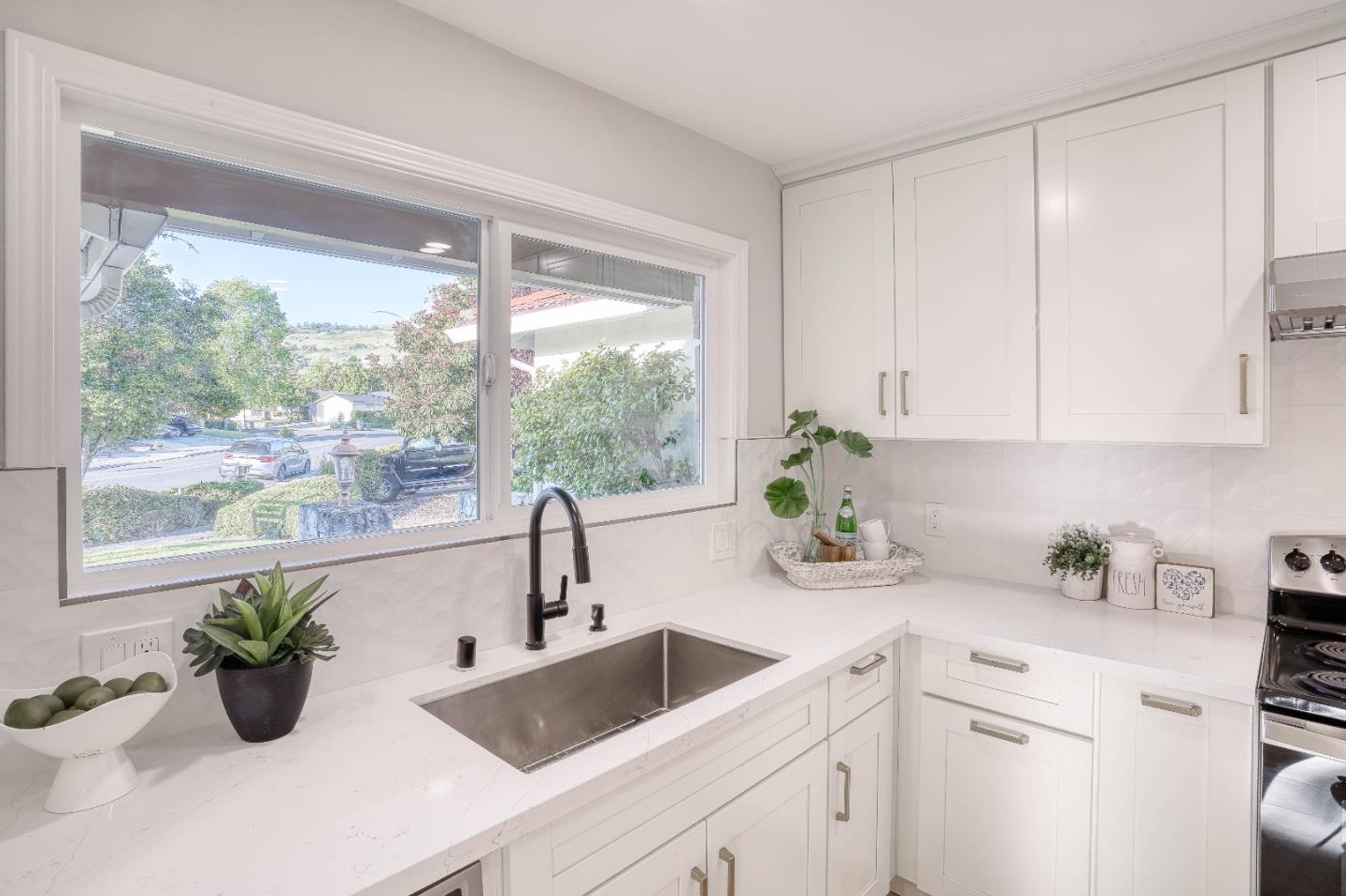 1417 Sierra Creek Way