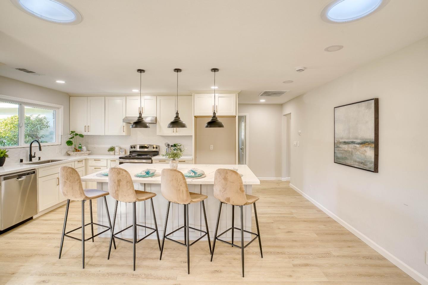 1417 Sierra Creek Way