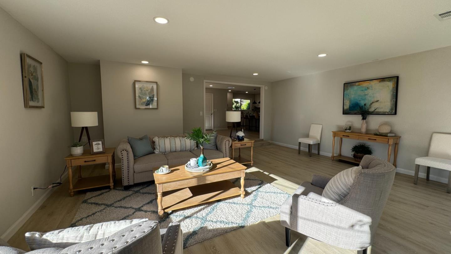 1417 Sierra Creek Way