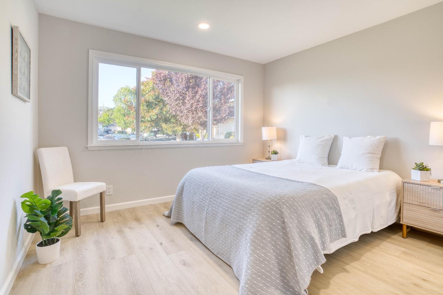 1417 Sierra Creek Way