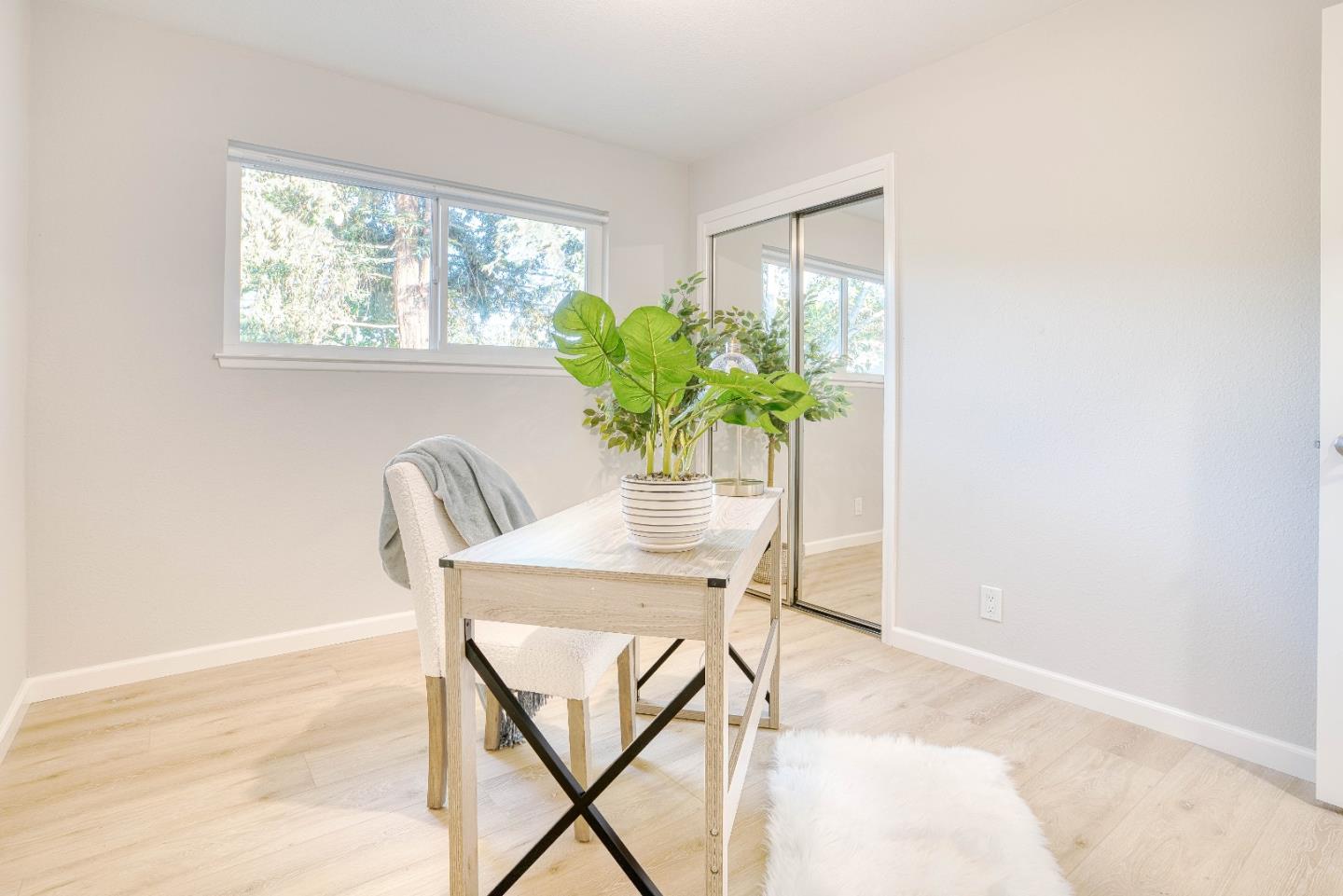 1417 Sierra Creek Way