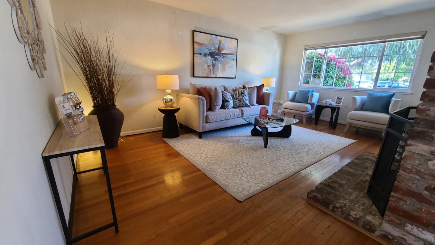 42633 Shoreham Park Court