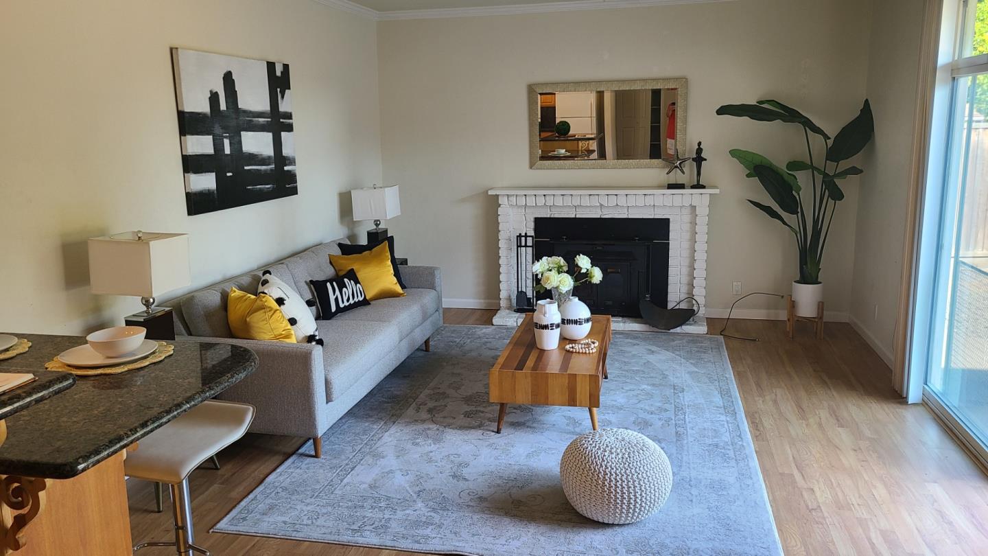 42633 Shoreham Park Court