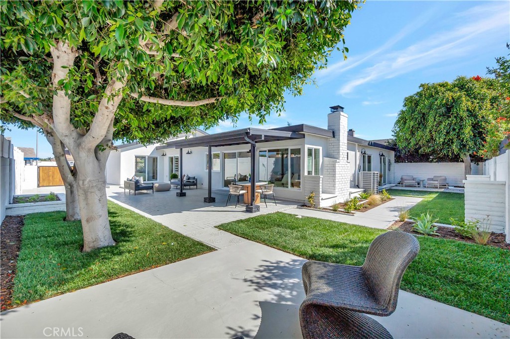 20921 Snug Harbor Circle