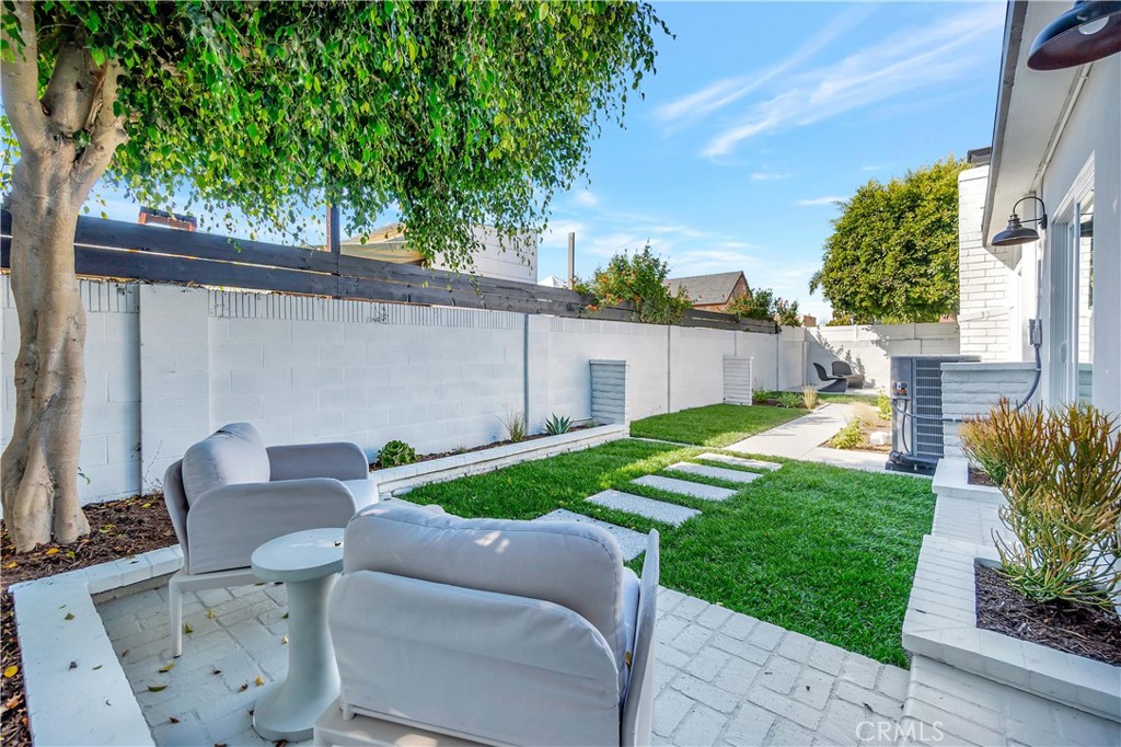 20921 Snug Harbor Circle