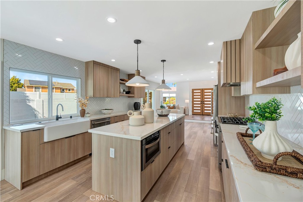 20921 Snug Harbor Circle