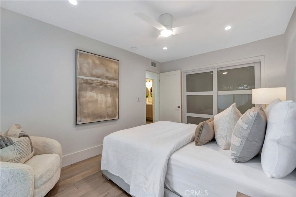 20921 Snug Harbor Circle