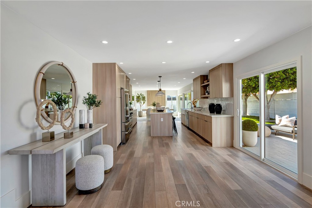 20921 Snug Harbor Circle