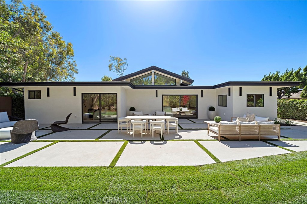 59 Bethany Dr