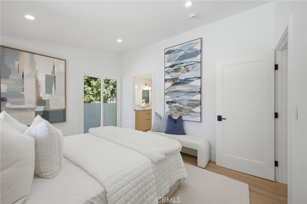 539 Vista Flora