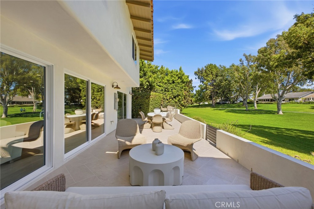 539 Vista Flora