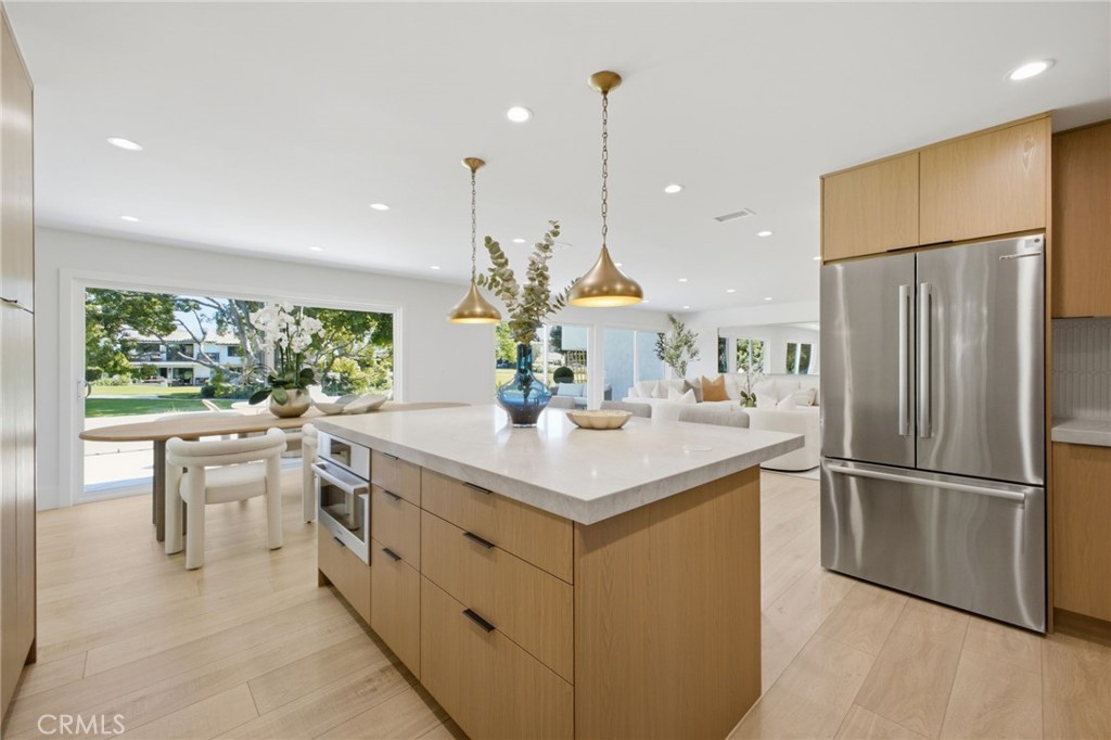 539 Vista Flora