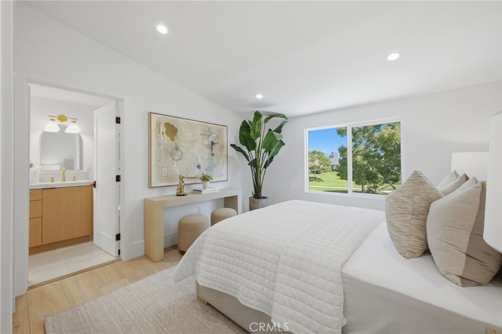 539 Vista Flora