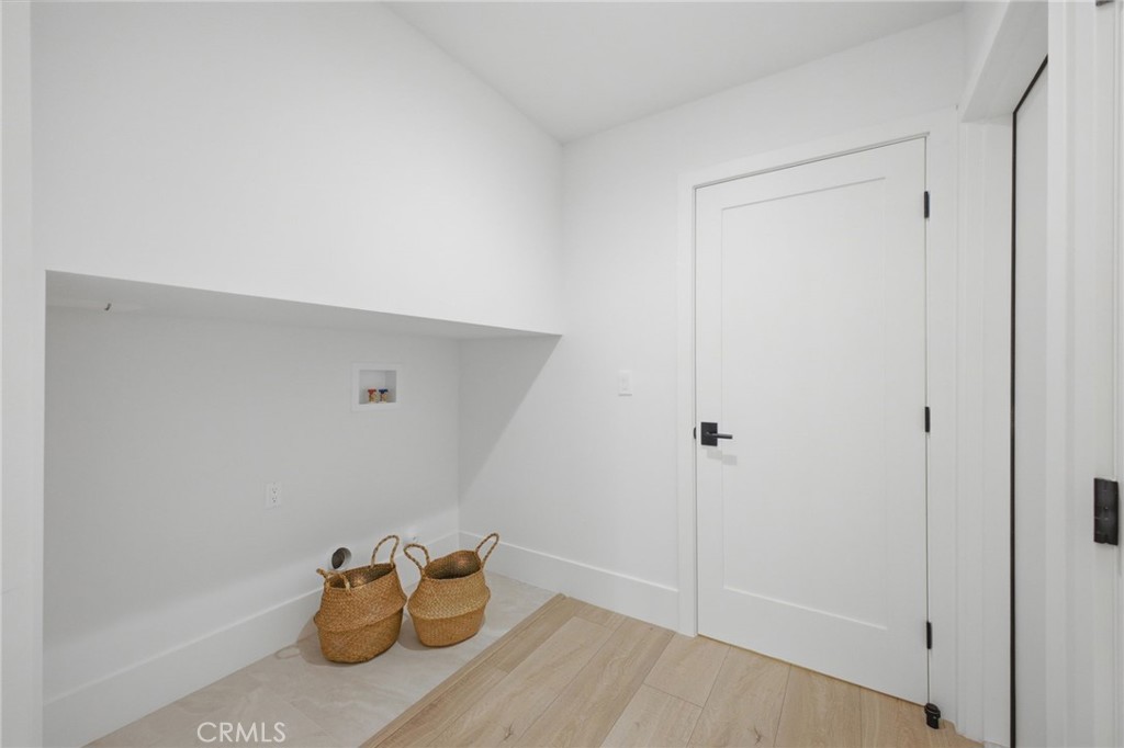 539 Vista Flora