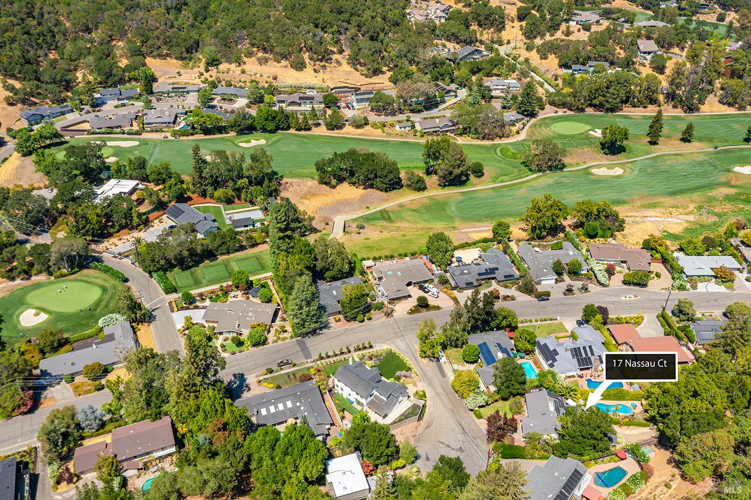 17 Nassau Court