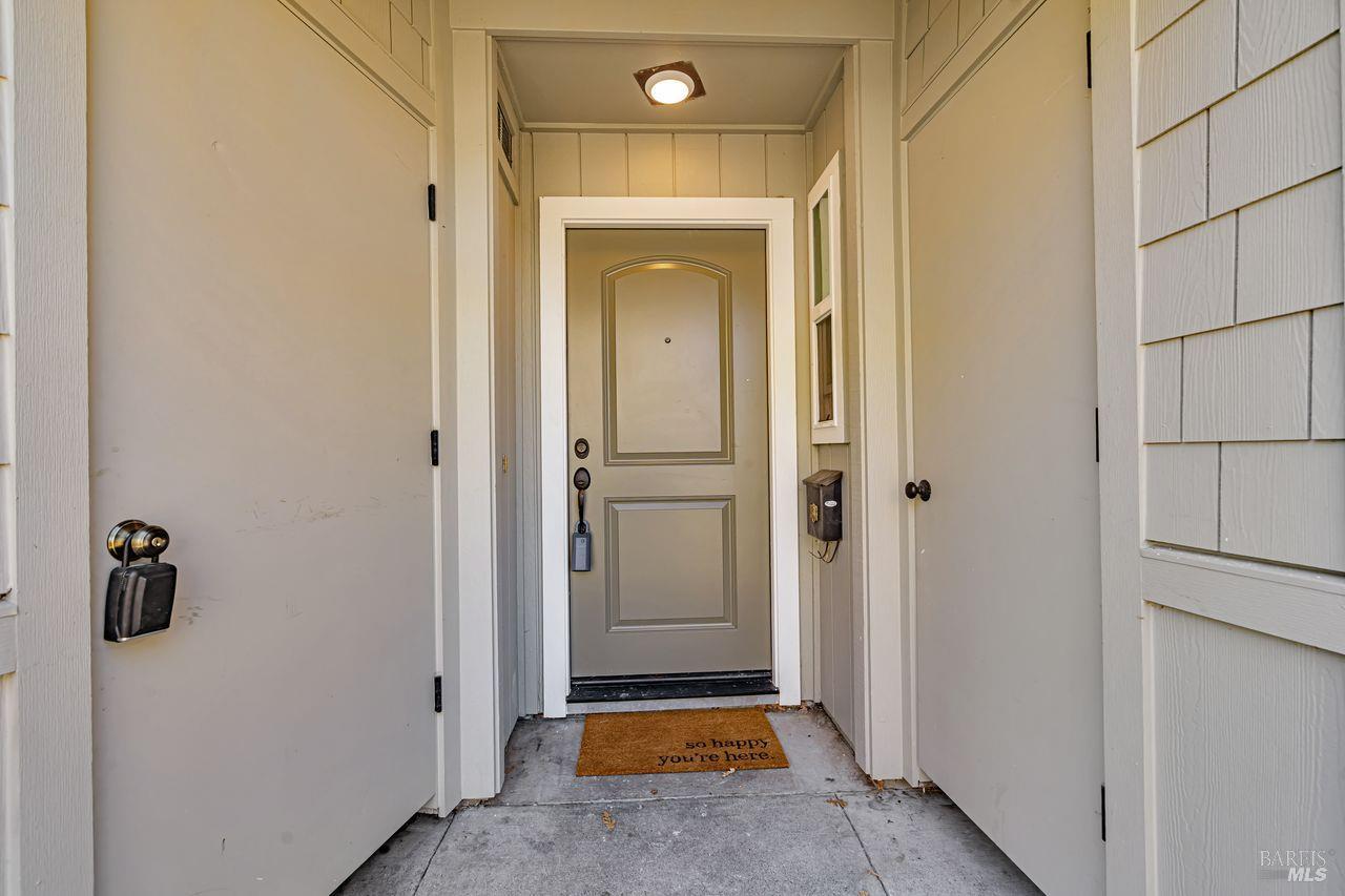 1267 Valley Oak Ct #F