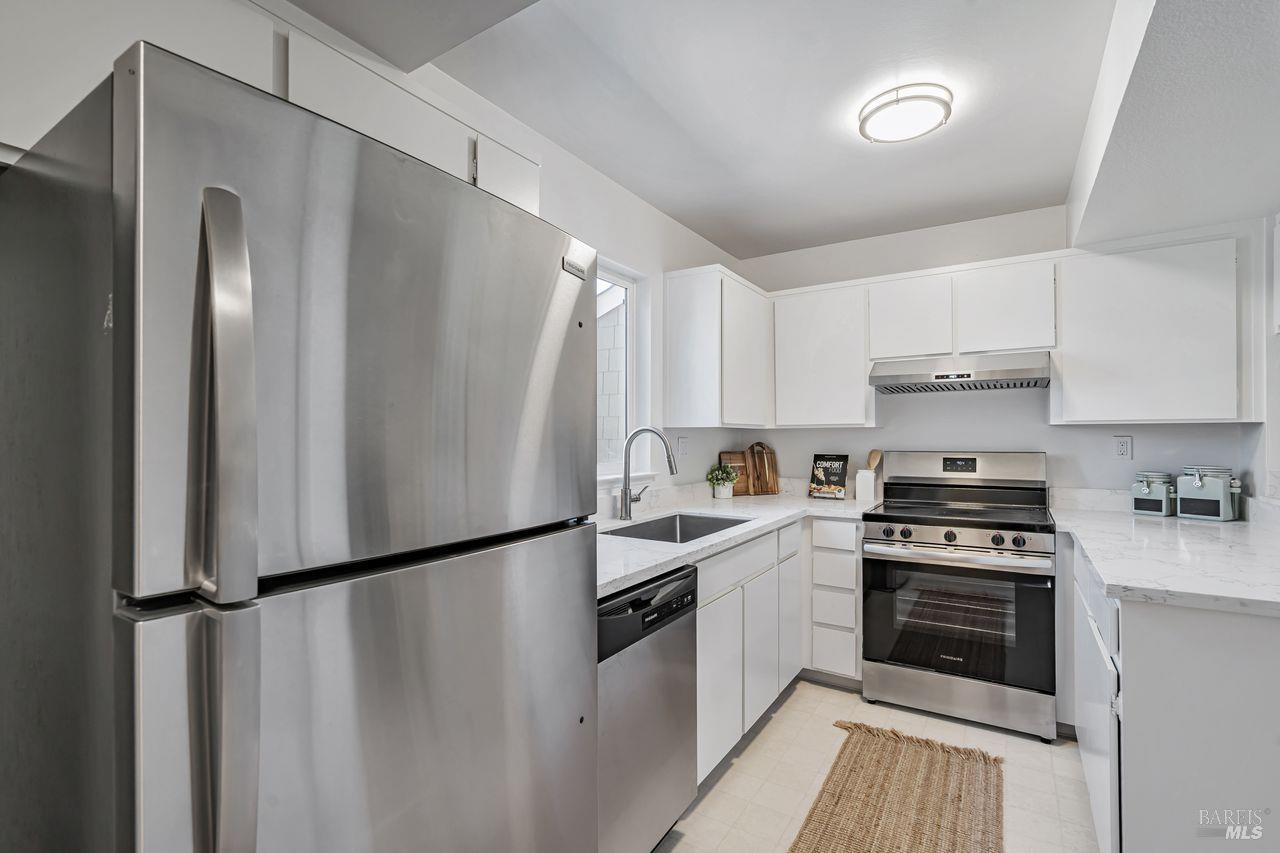 1267 Valley Oak Ct #F