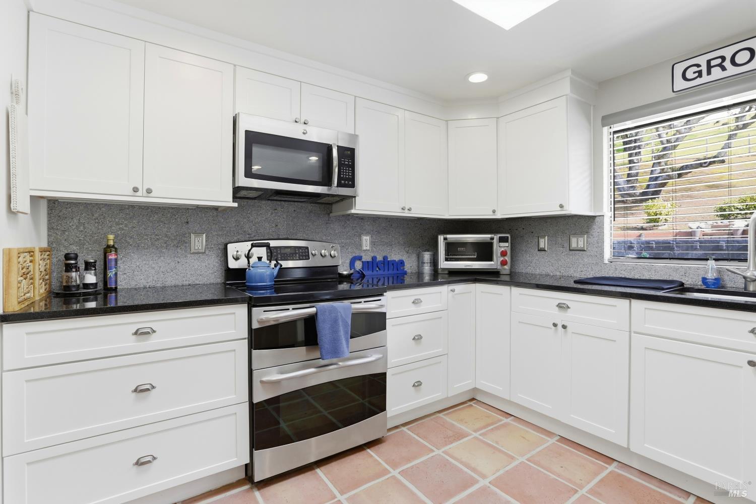 87 Santa Maria Drive