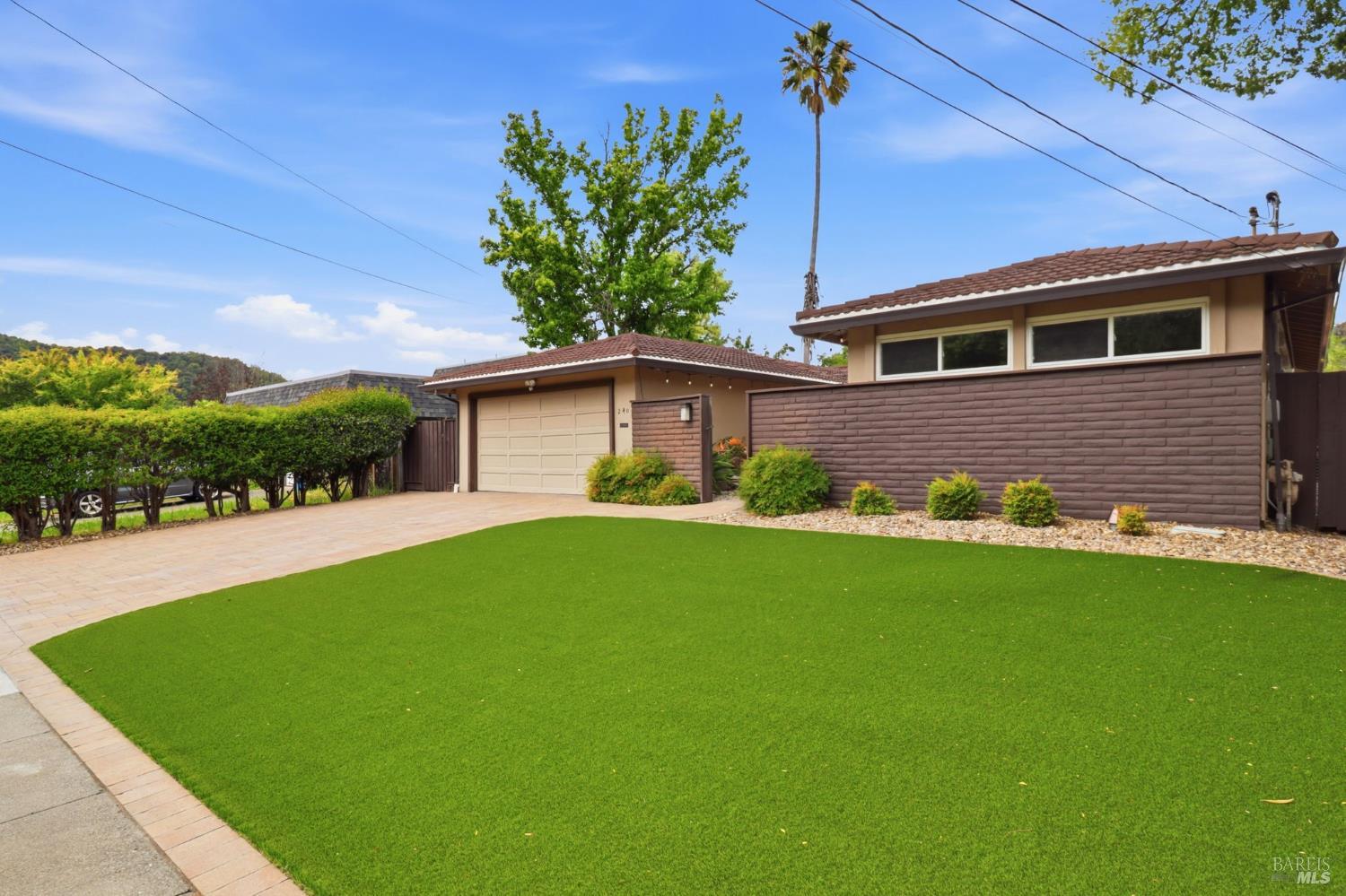 240 Marin Oaks Drive