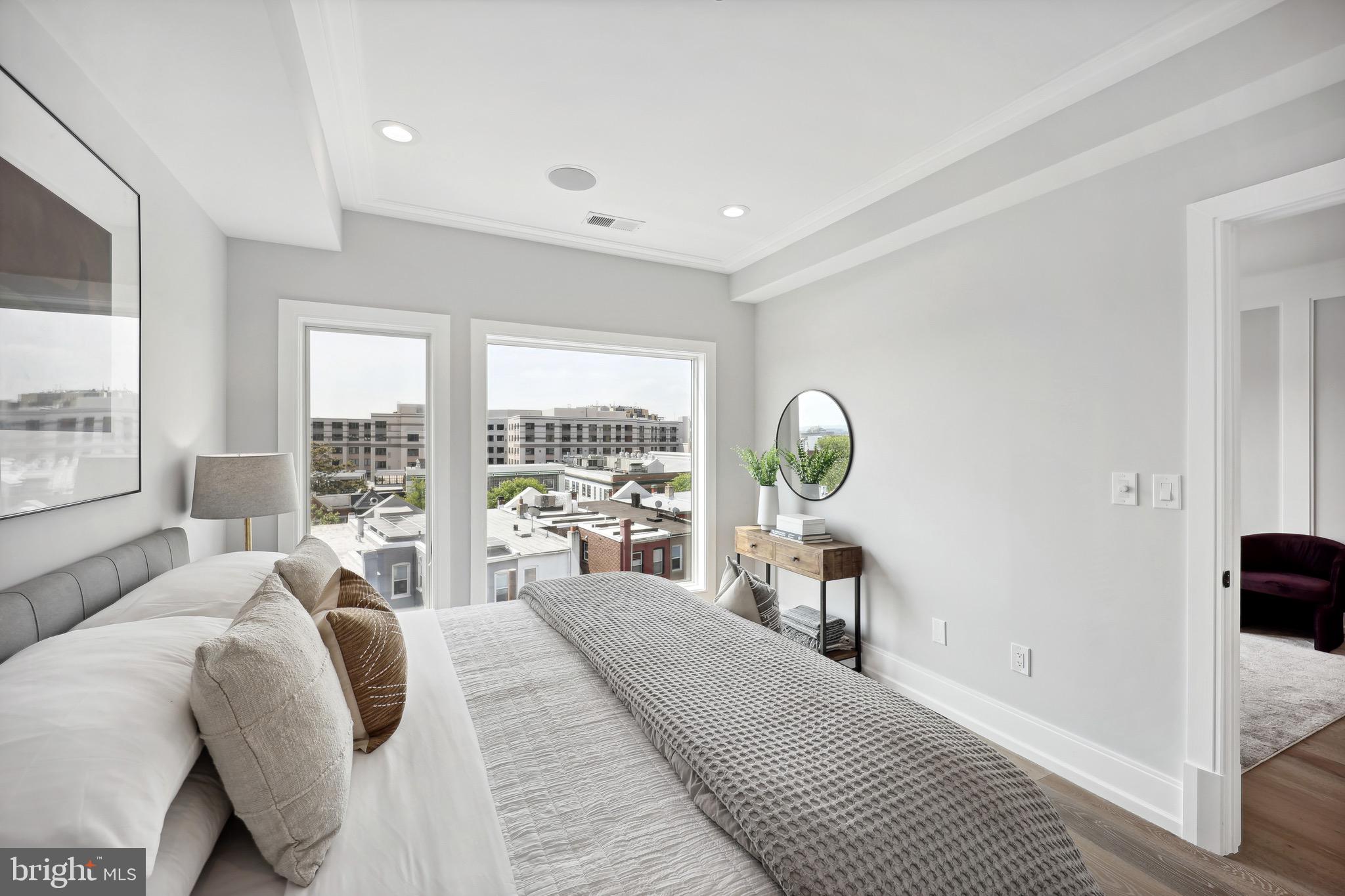 1320 Belmont St NW #301