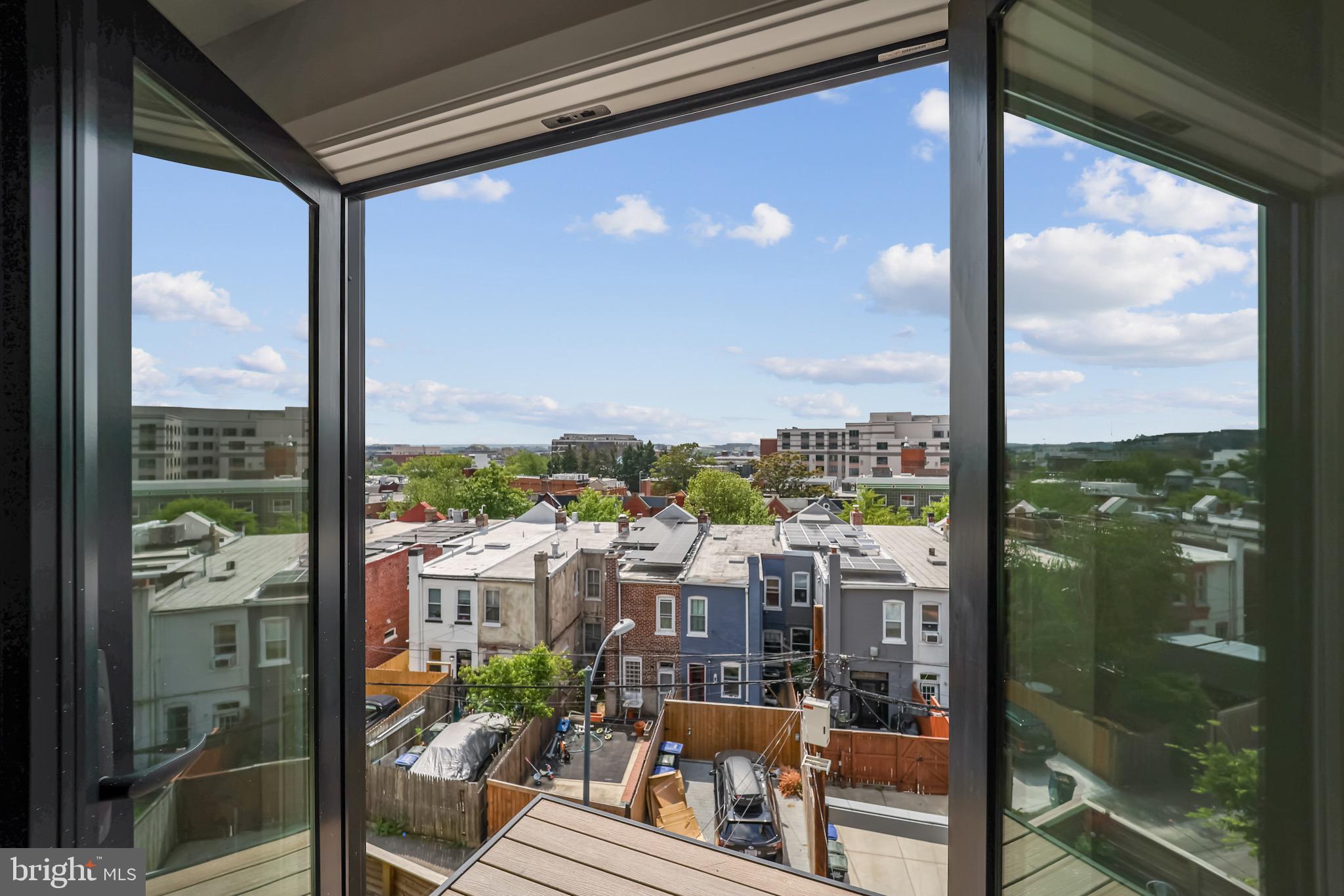 1320 Belmont St NW #301