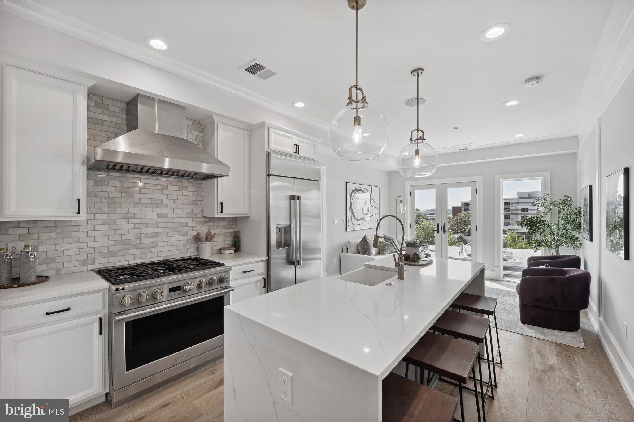 1320 Belmont St NW #301