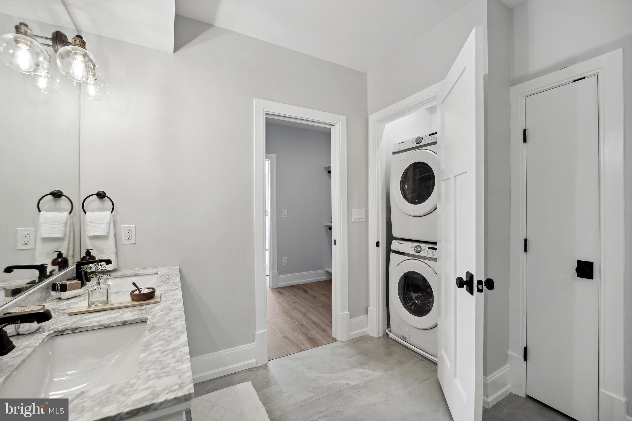 1320 Belmont St NW #301